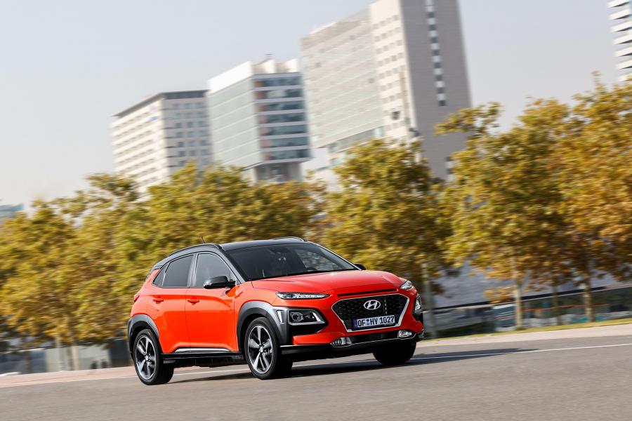  Hyundai Kona (OS) 2017 года  (WW) (фото 19 из 50)